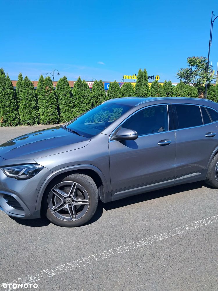 Mercedes-Benz GLA 200 d AMG Line - 9