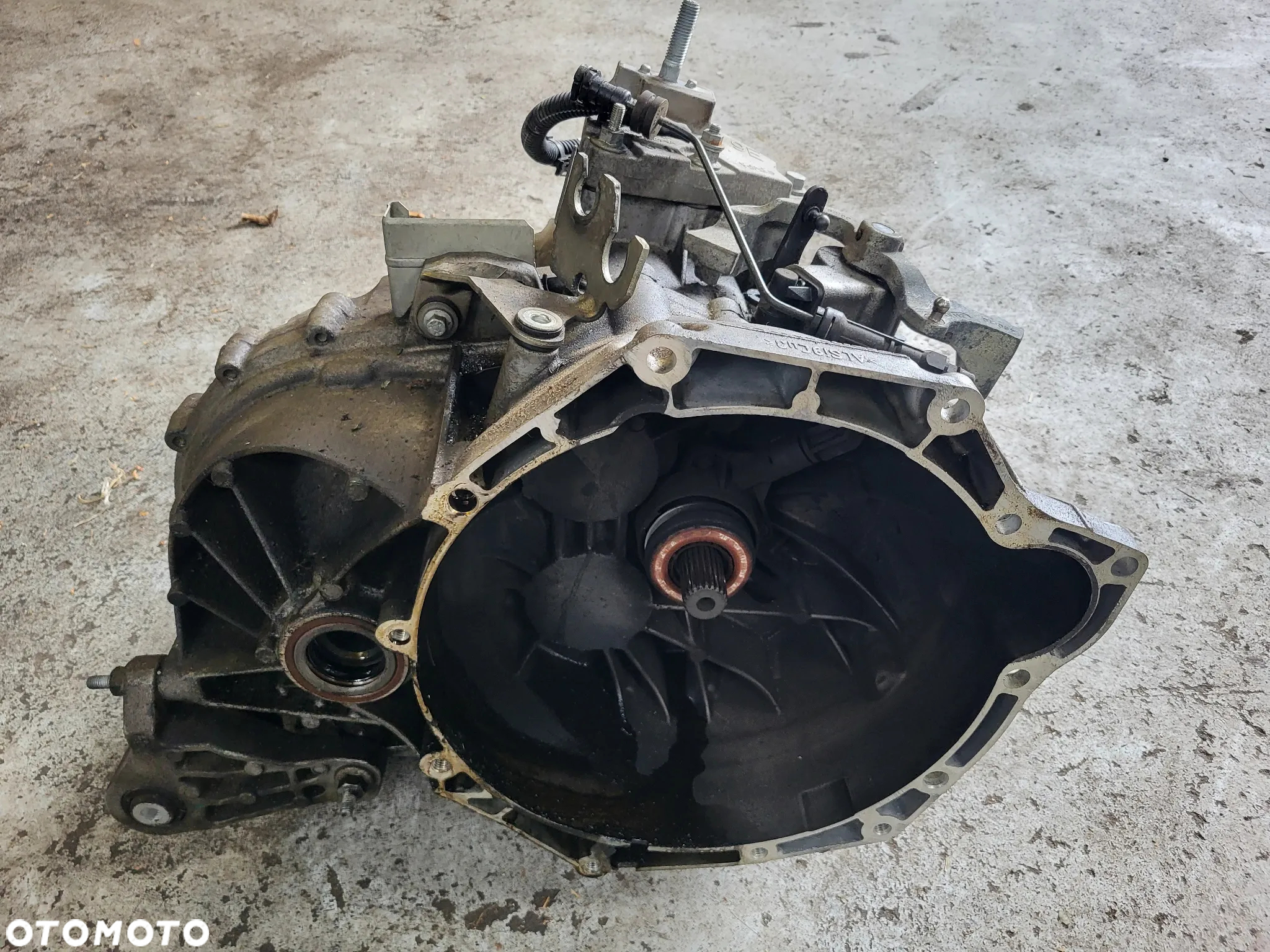 SKRZYNIA PRZEKŁADKA Z AUTOMATU NA MANUAL Ford Mondeo Mk4 IV lift 1,6 EcoBoost - 2