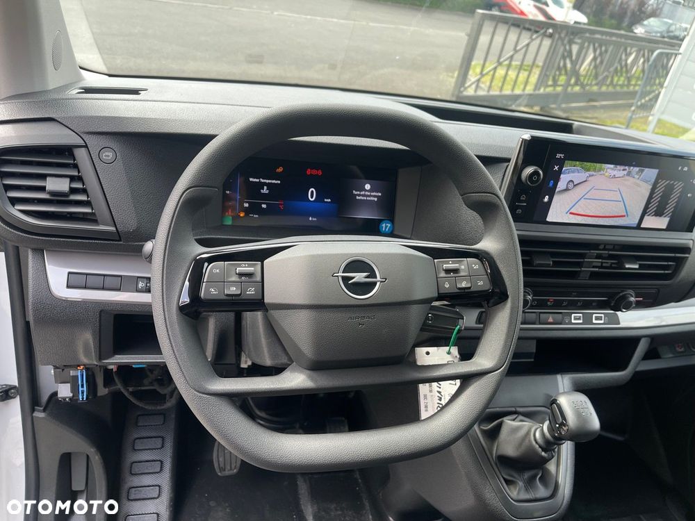 Opel Vivaro - 8