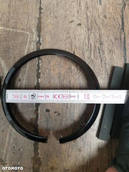 Ramka reflektora lightbar czarna para Harley Davidson 67700117 - 7
