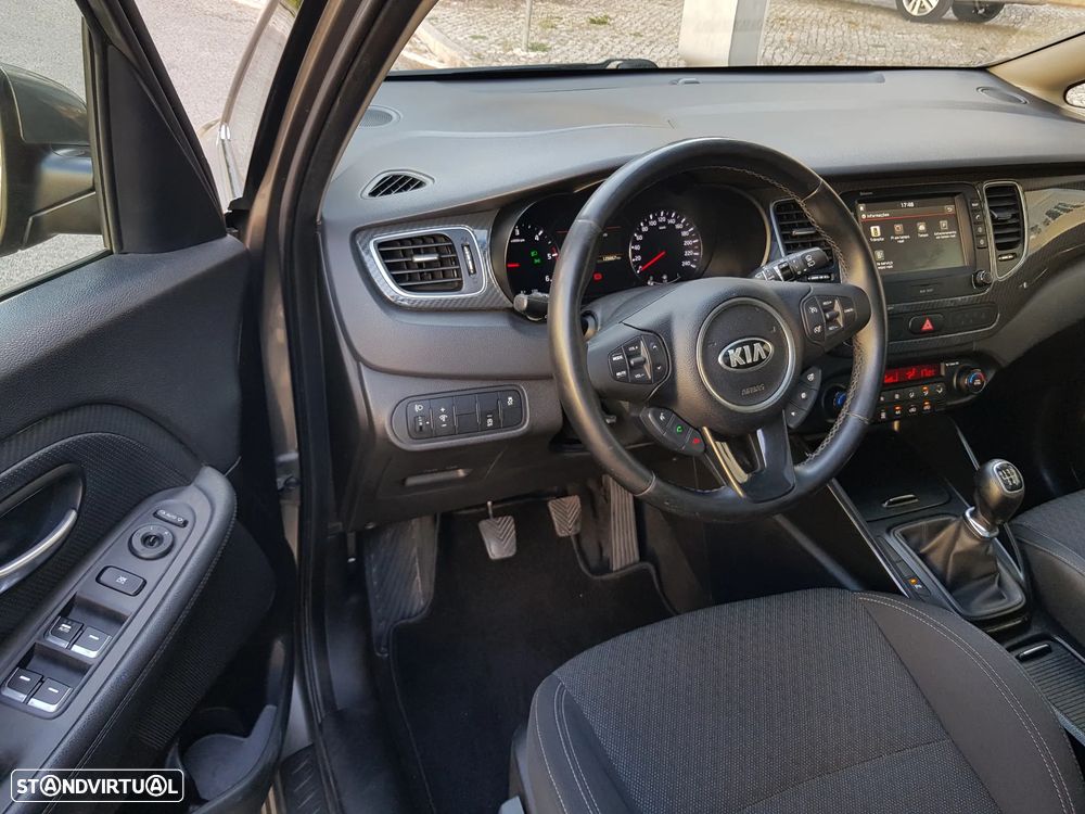 Kia Carens 1.7 CRDi 141 Edition 7 - 42