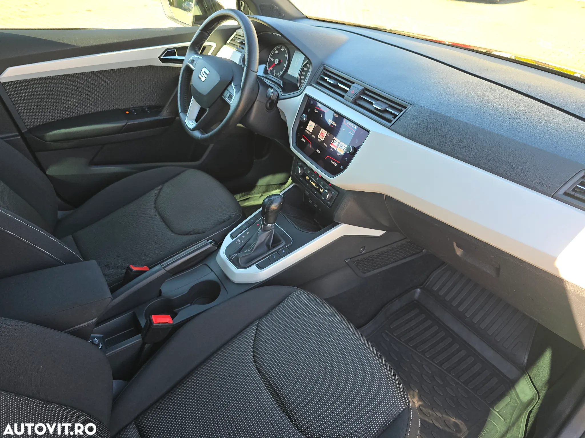 Seat Arona - 8