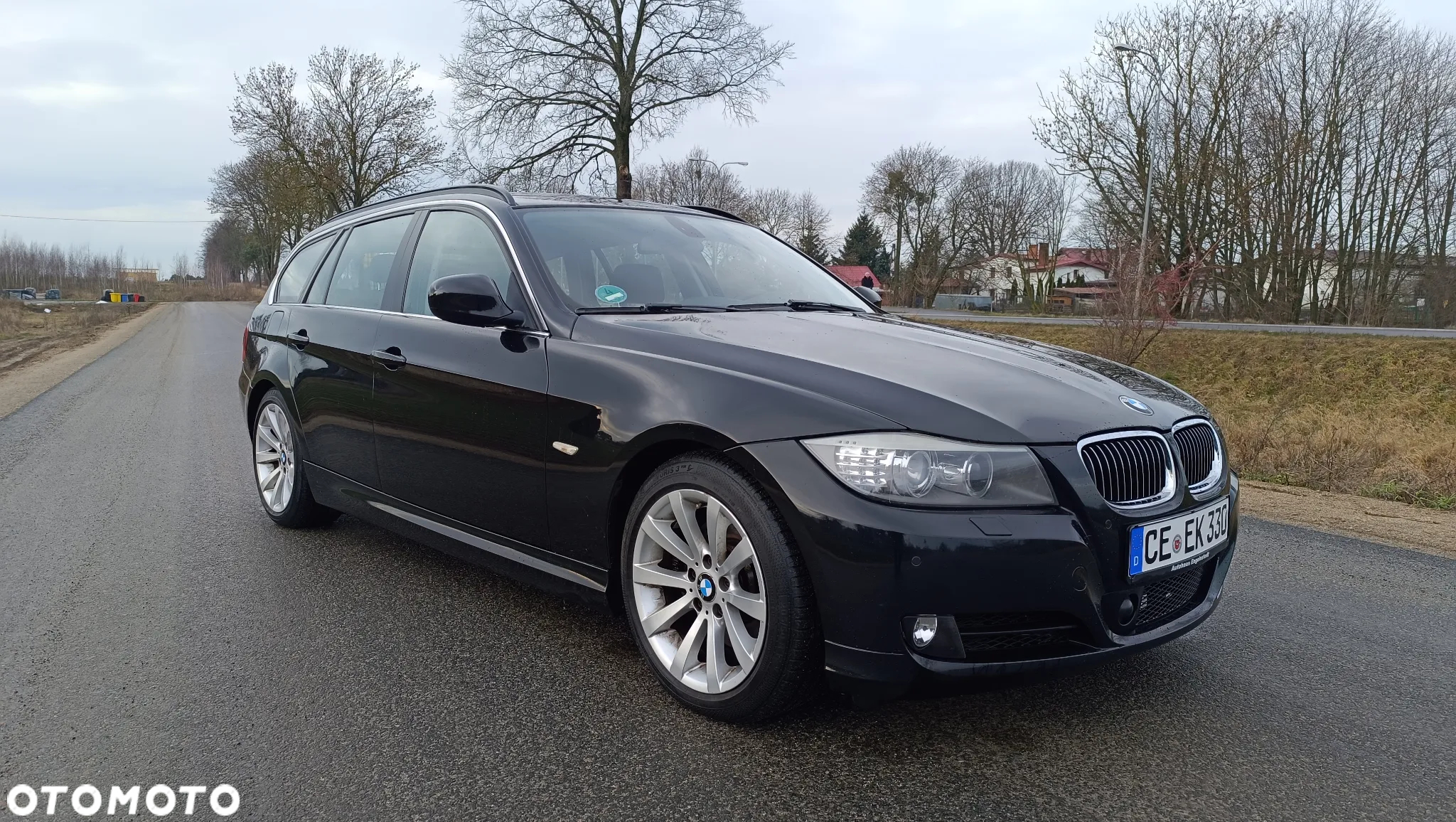 BMW Seria 3 330d DPF Touring Edition Sport - 10