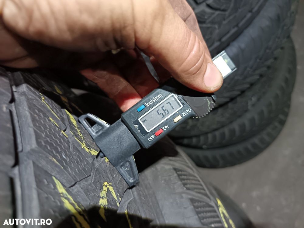 Anvelope MS iarna 235 65 17 Dunlop 2020 5.5mm - 7