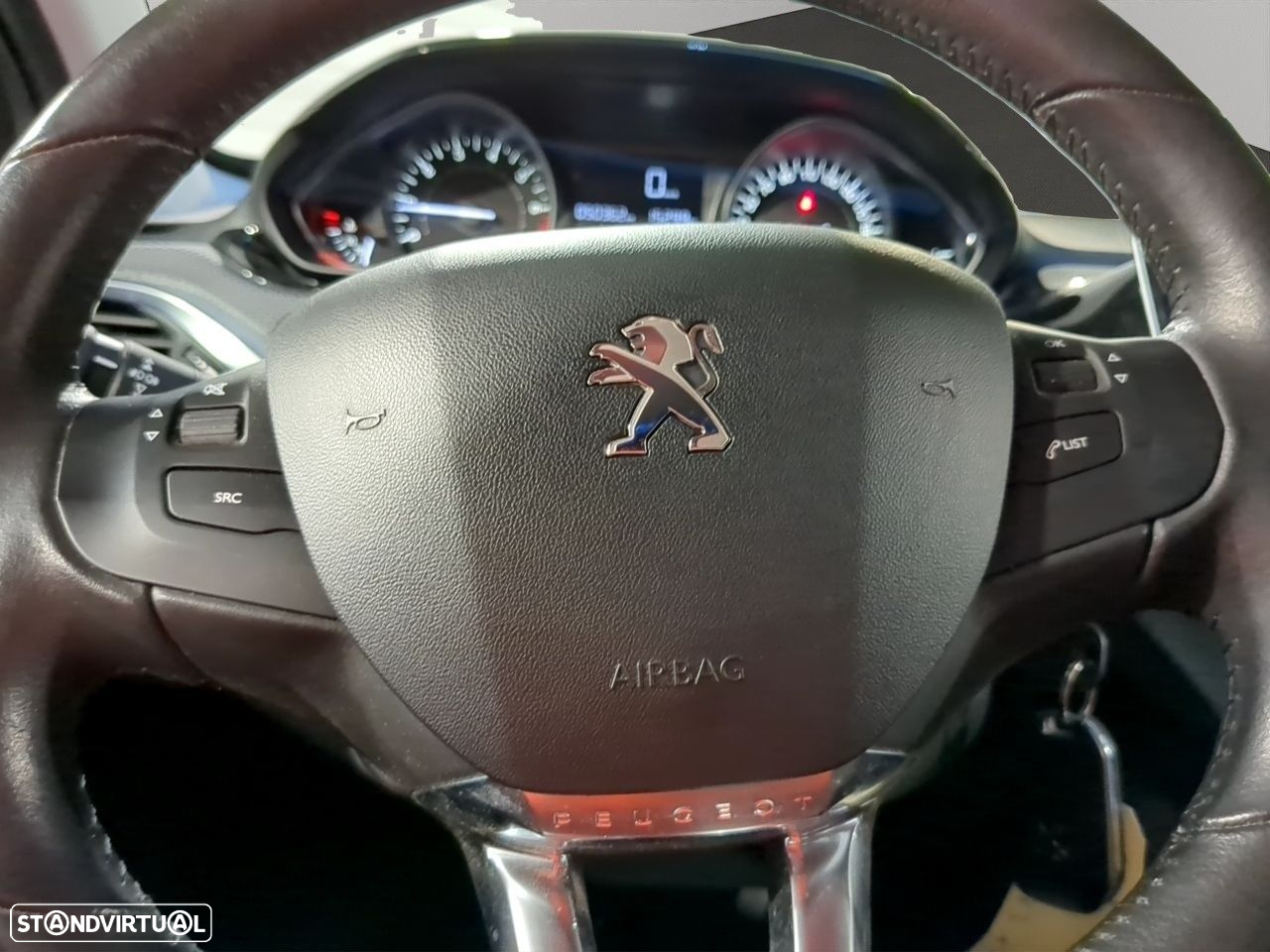 Peugeot 2008 1.2 PureTech Style - 7