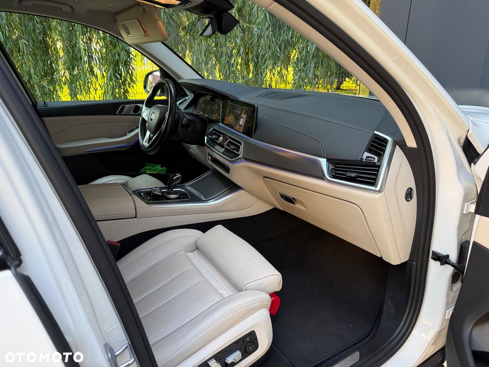 BMW X5 xDrive30d - 19