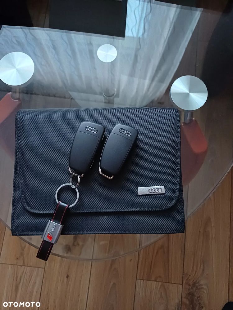 Audi A3 Sportback 35 TFSI S line - 19