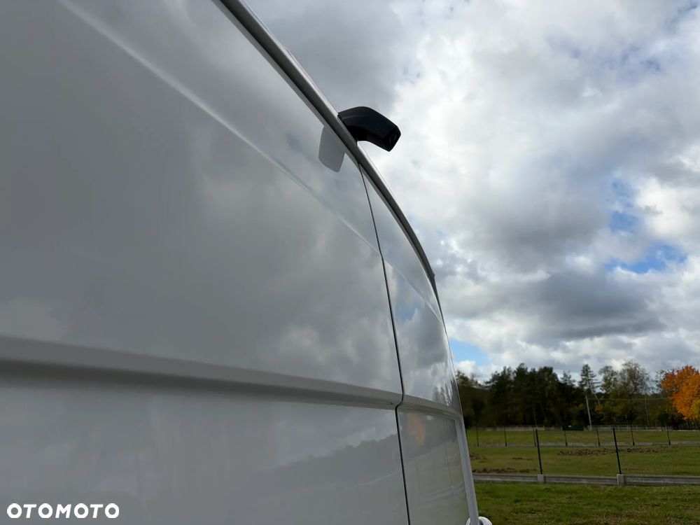 Volkswagen CRAFTER MAXI - 33