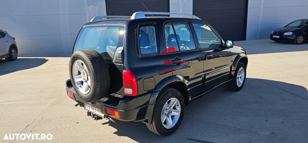 Suzuki Grand Vitara 2.0 Comfort Style - 4