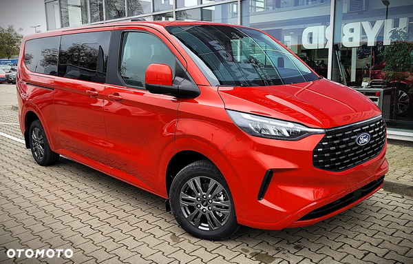 Ford Tourneo Custom 2.0 EcoBlue 320 L2 Titanium