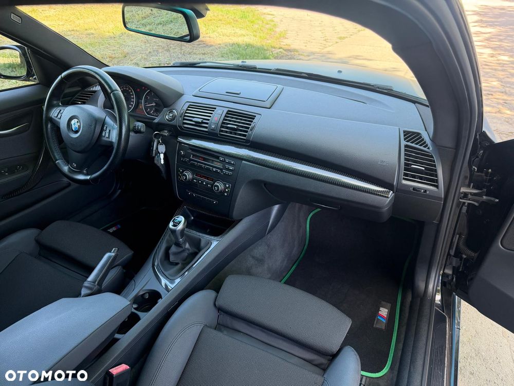 BMW Seria 1 130i - 29