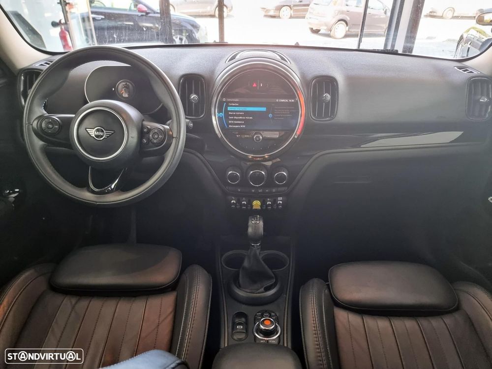 MINI Countryman Cooper SE ALL4 Auto - 16