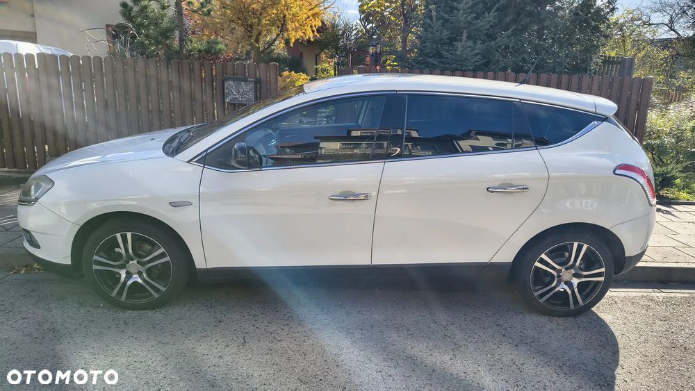 Lancia Delta 1.6 MultiJet 16v Argento - 2