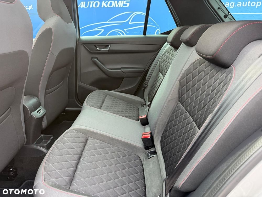 Skoda Fabia 1.0 TSI Monte Carlo - 13