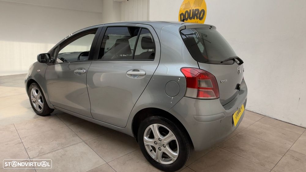 Toyota Yaris 1.4 D-4D Sol - 7