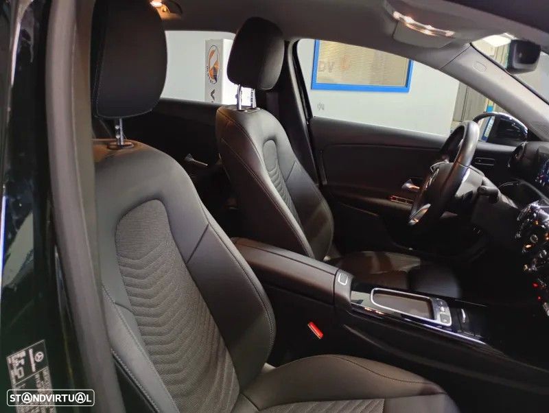 Mercedes-Benz A 250 e - 14