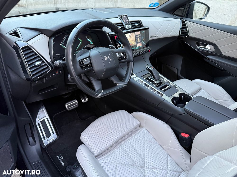 DS Automobiles DS 7 Crossback 4x4 300 RIVOLI - 33