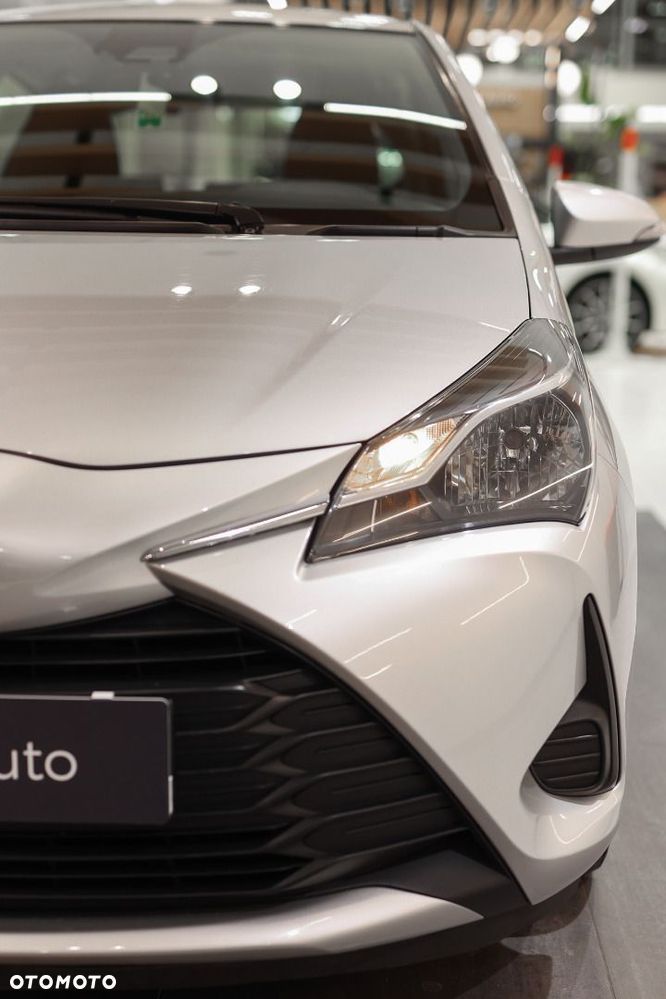 Toyota Yaris - 19