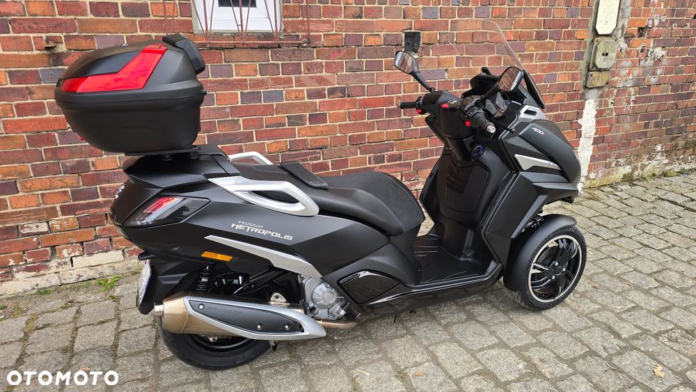 Peugeot Metropolis - 22