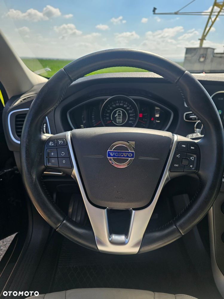 Volvo V40 D2 Drive-E Kinetic - 23