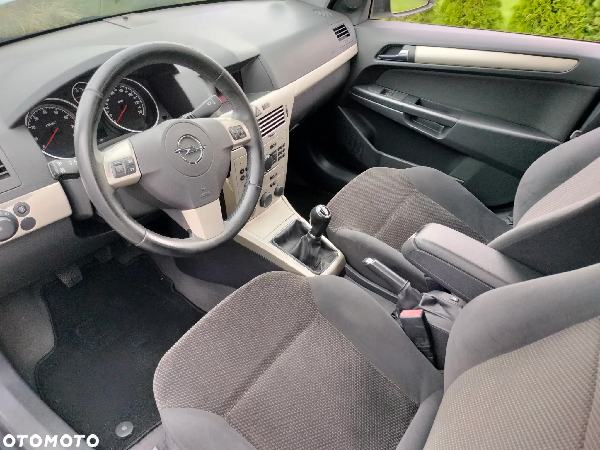 Opel Astra - 26