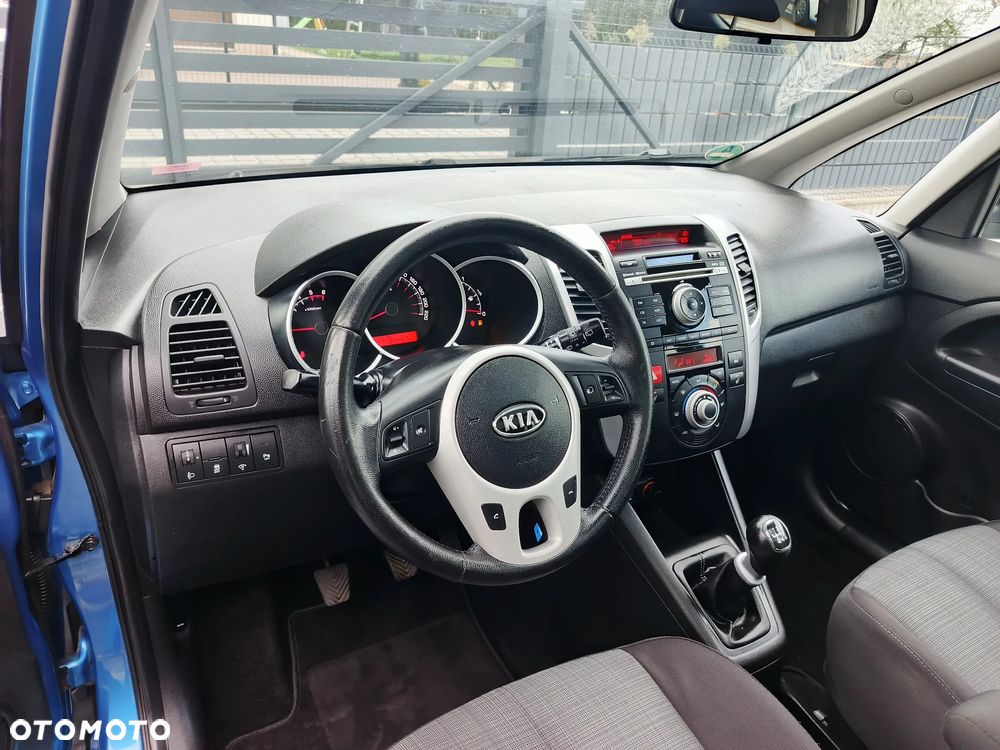 Kia Venga 1.6 CRDi 128 Business Line - 14