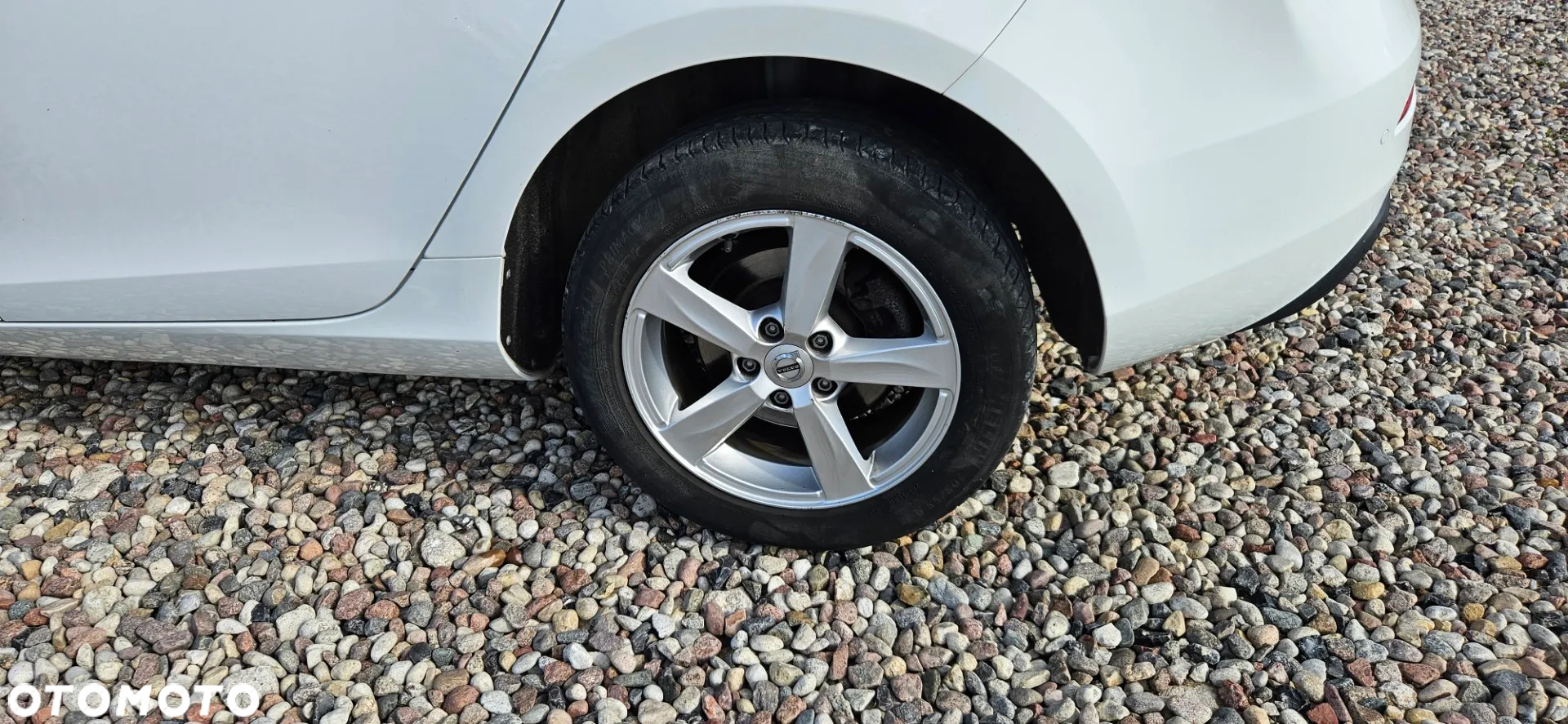 Volvo V40 D2 - 16