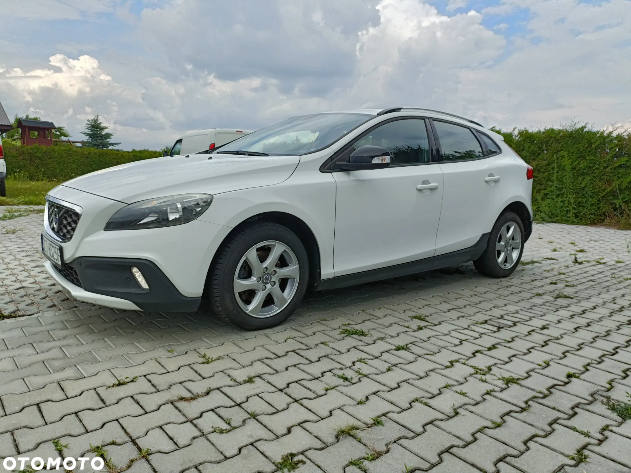Volvo V40 Cross Country D2 Momentum - 8