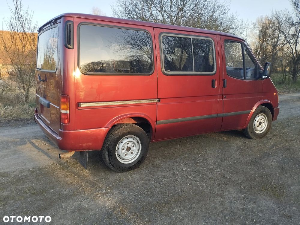 Ford Transit - 3