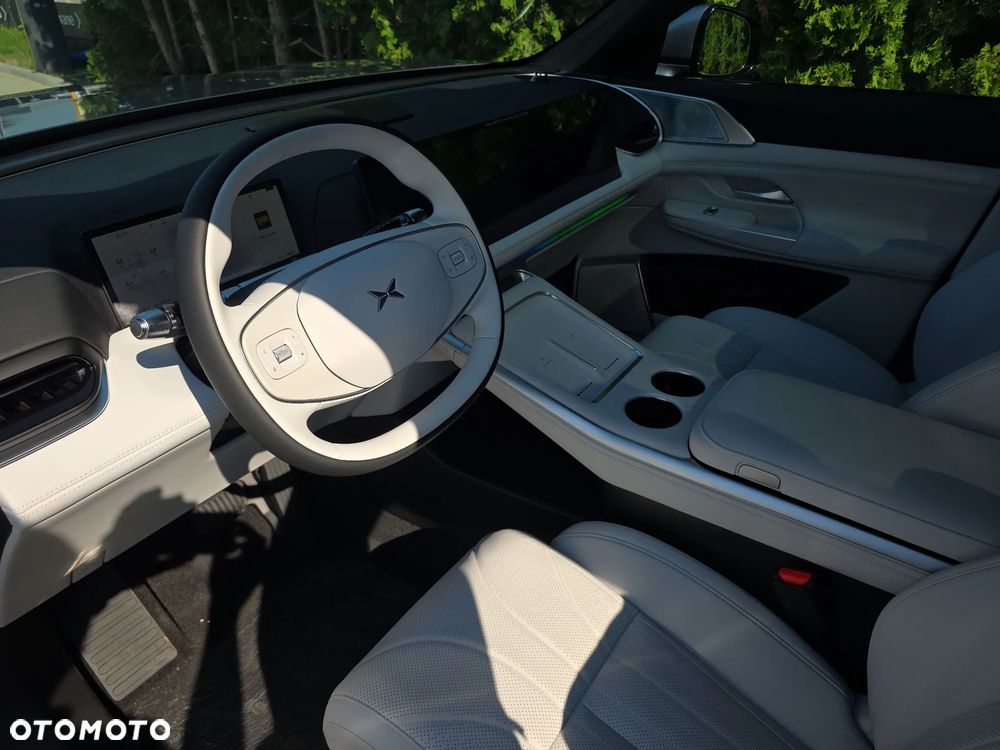 XPeng G9 94.6 kWh AWD Performance - 10