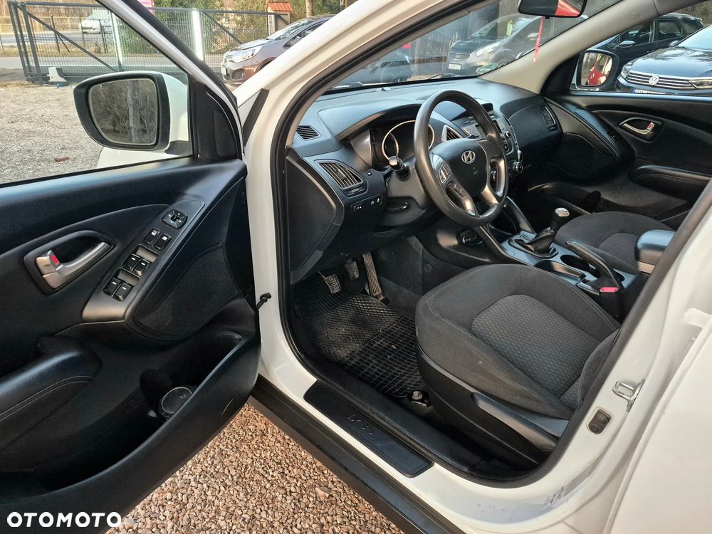 Hyundai ix35 2.0 2WD Style - 16