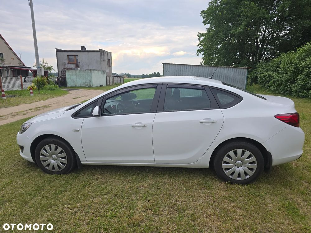 Opel Astra 1.6 Business - 3