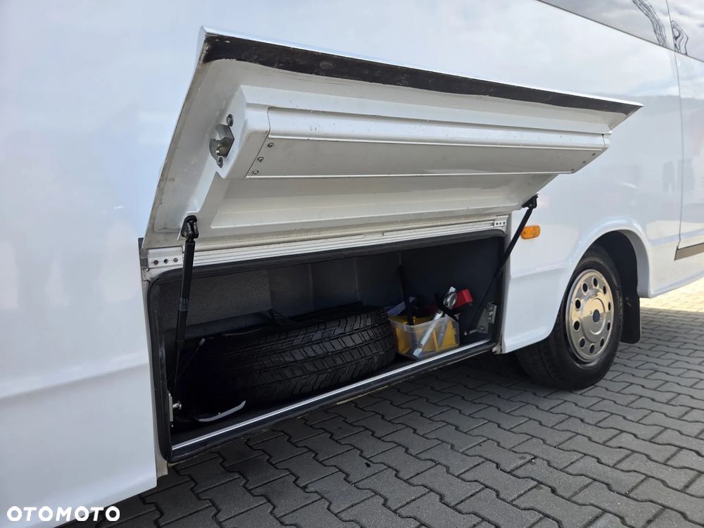 Iveco WING INDCAR / SPROWADZONY Z NIEMIEC/ 31 MIEJSC - 21