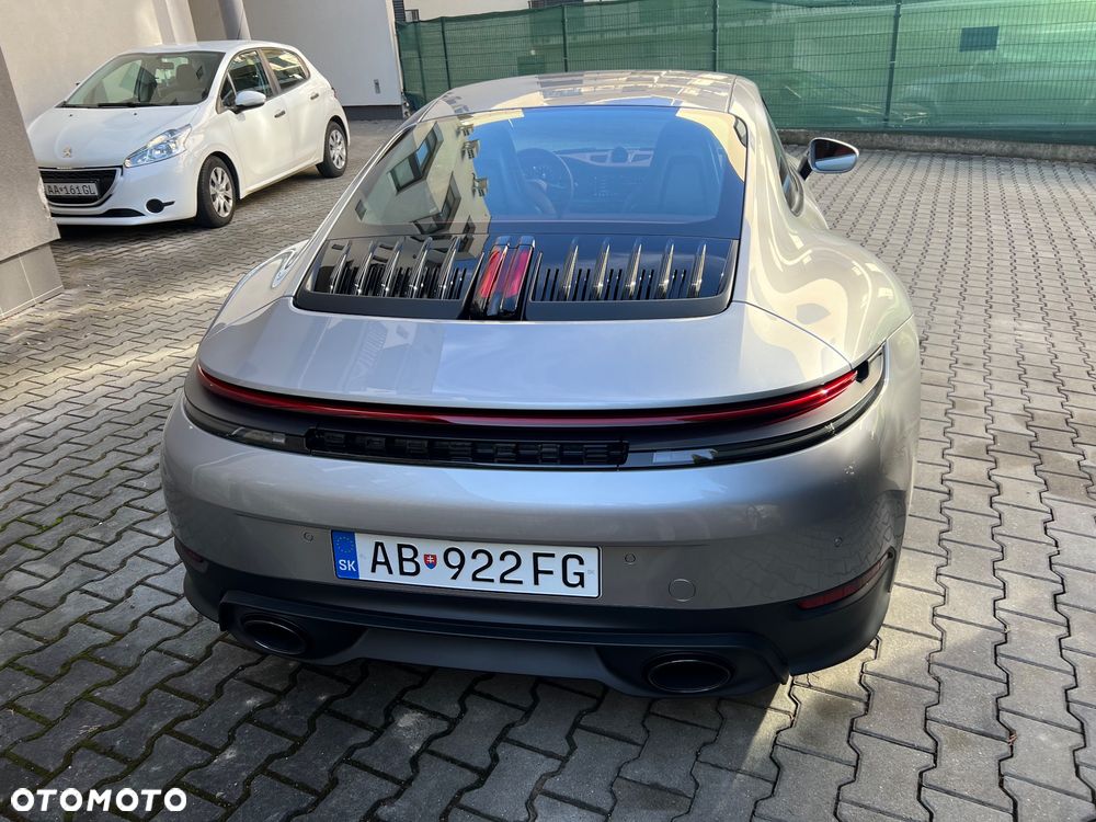 Porsche 911 - 10