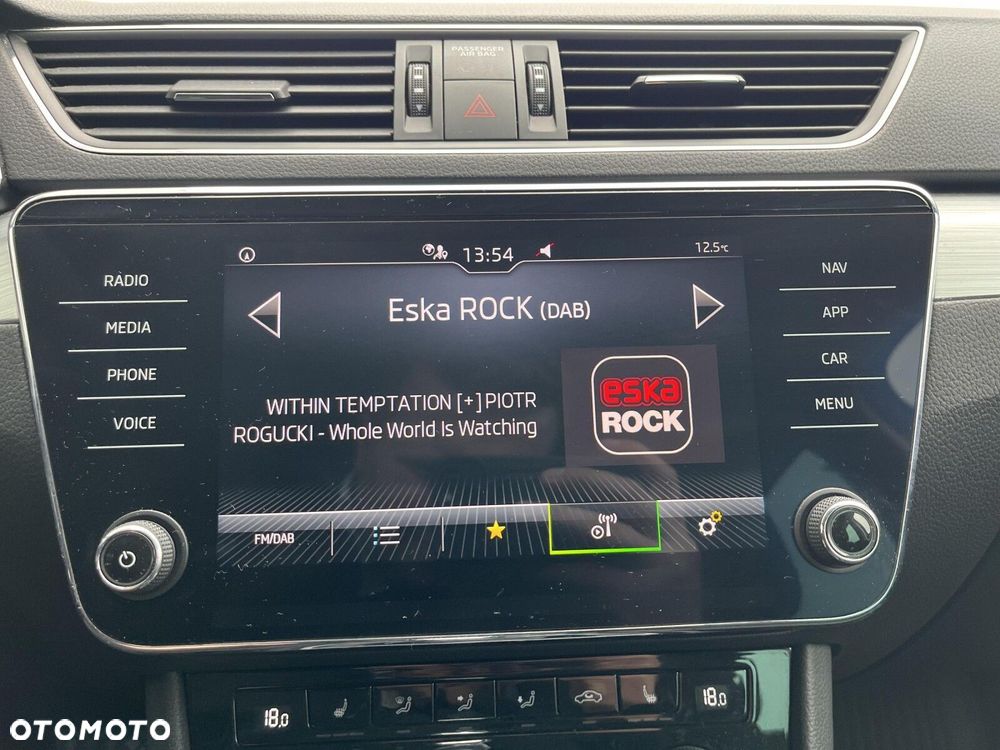 Skoda Superb 1.5 TSI Ambition DSG - 17