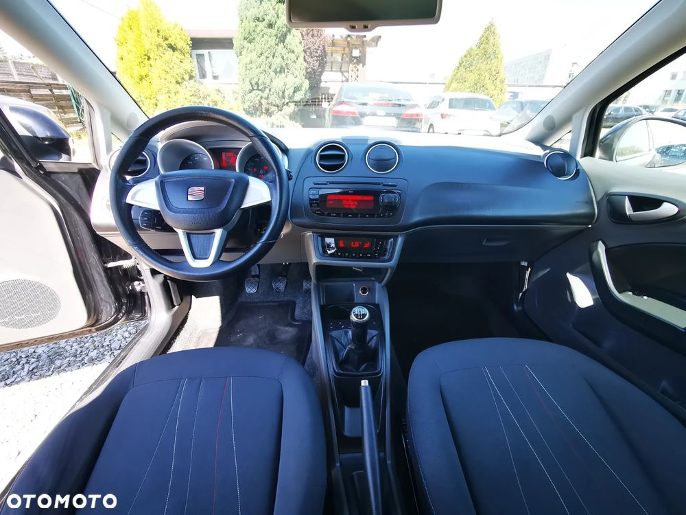 Seat Ibiza SC 1.4 16V Reference - 9