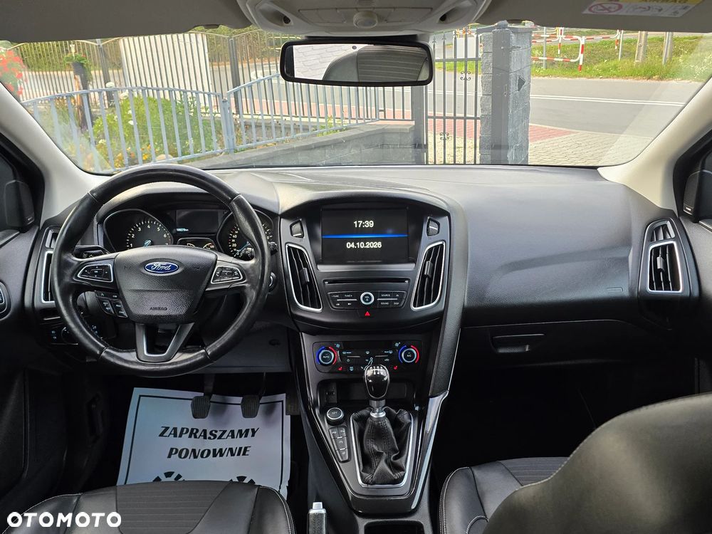 Ford Focus - 23