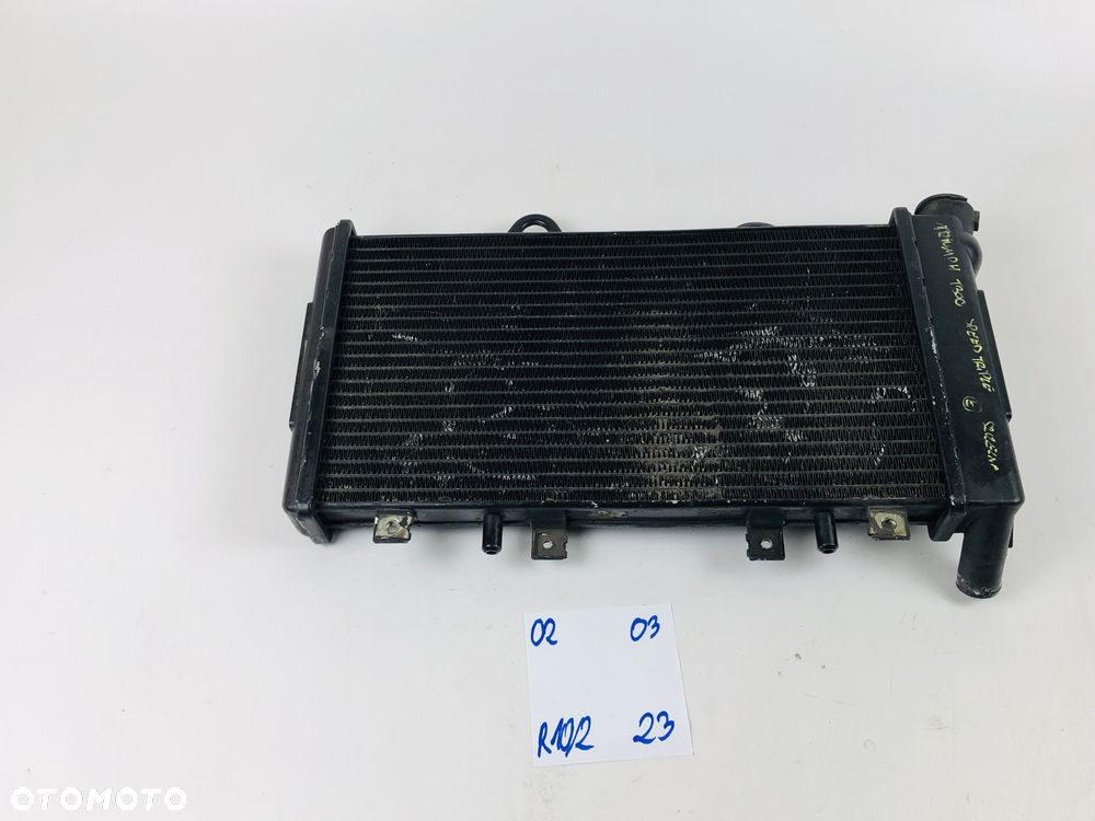 Triumph T 300 Speed Triple chłodnica wody cieczy - 1