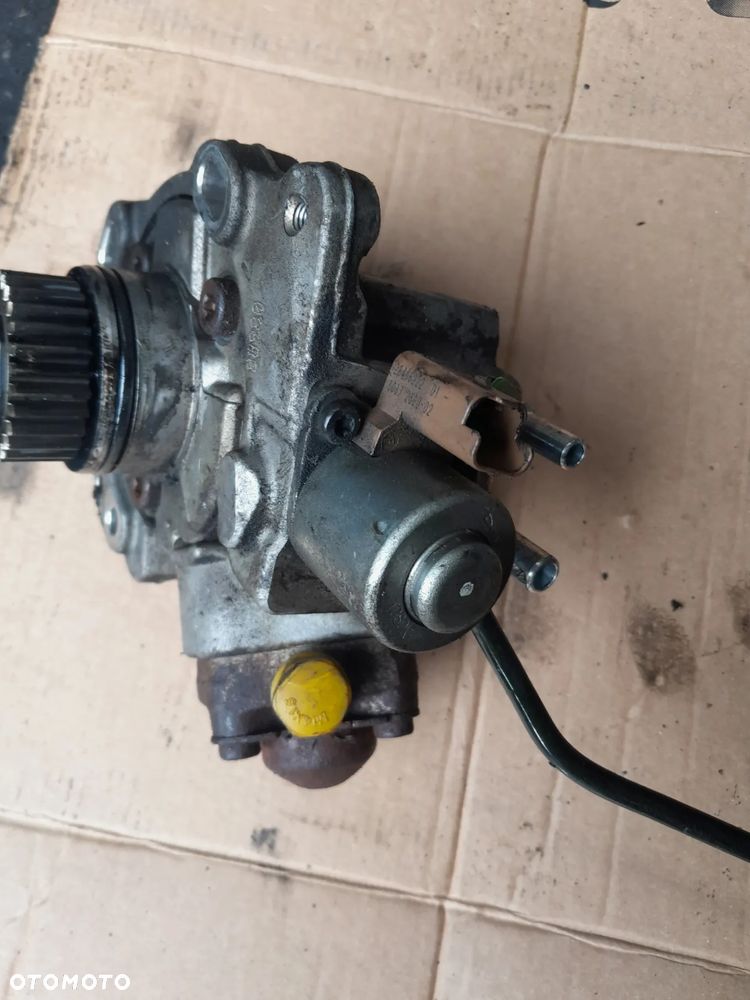 Pompa wtryskowa Peugeot Boxer 2.0 HDI E6 28384347