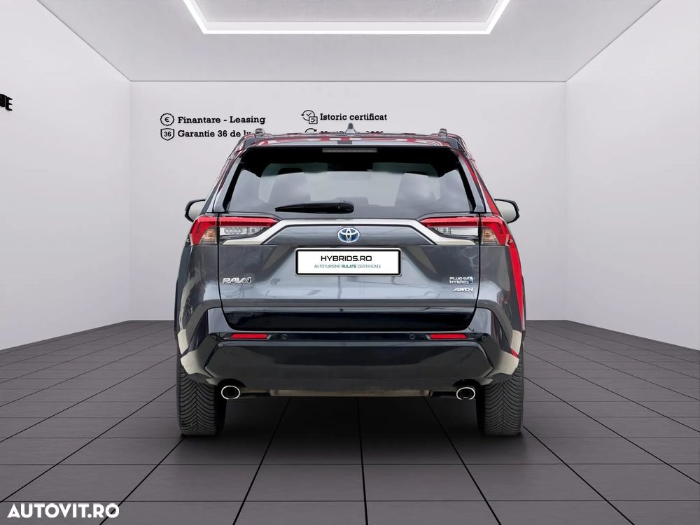 TOYOTA RAV4 2024 — imagine 5