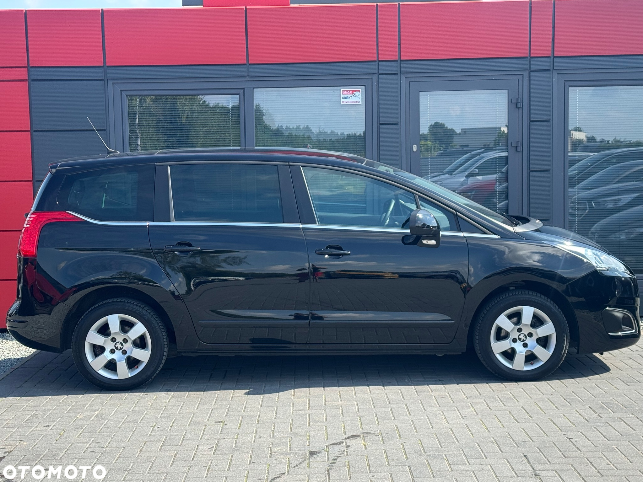 Peugeot 5008 - 4