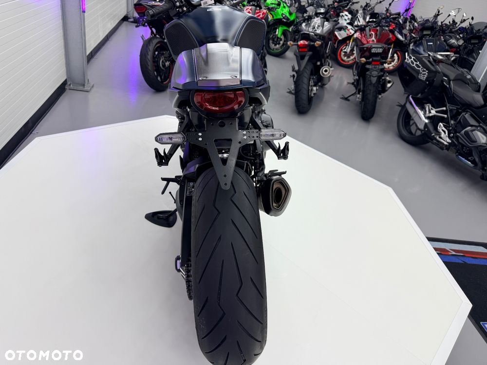 Honda CB - 33