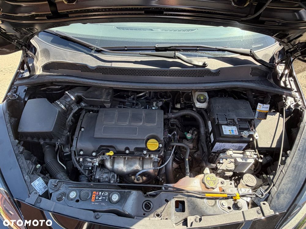 Opel Corsa 1.4 Enjoy - 24