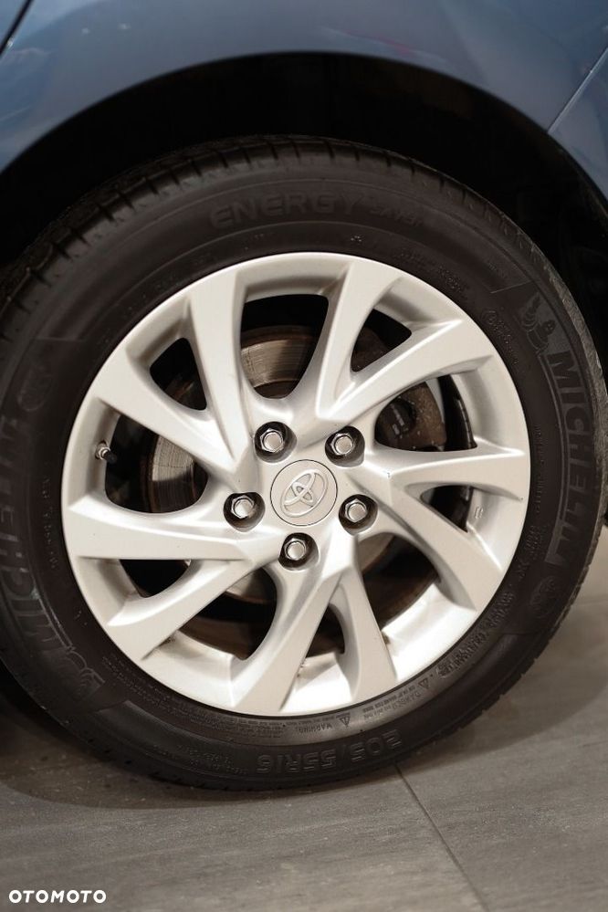 Toyota Auris - 16