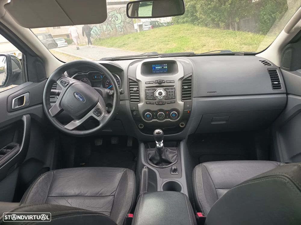 Ford Ranger Limited - 10