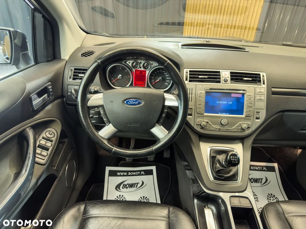 Ford Kuga 2.0 TDCi Titanium - 32