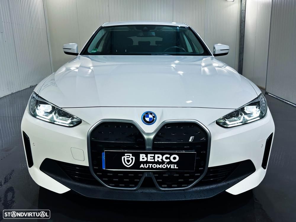 BMW i4 eDrive40 Pack Desportivo M - 3