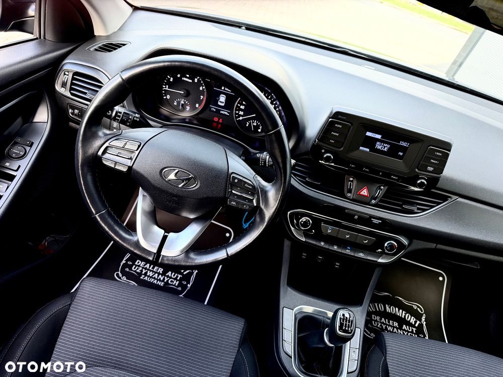 Hyundai i30 1.5 DPI Comfort - 28