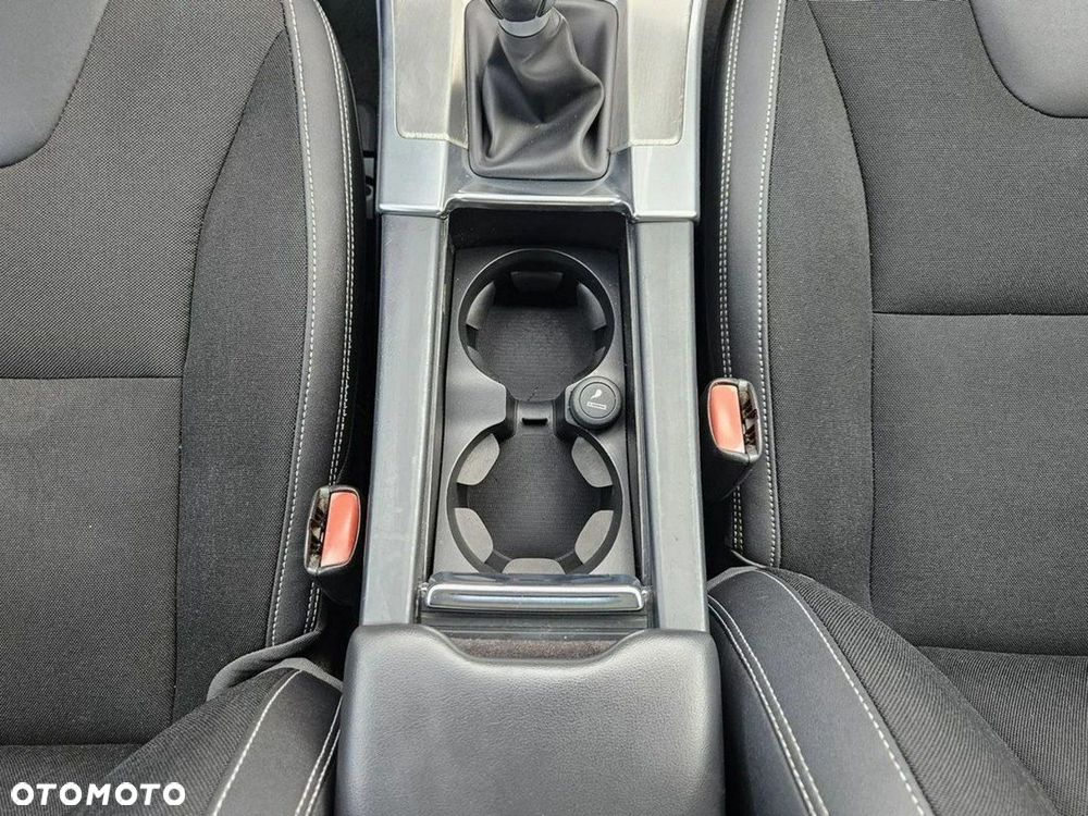 Volvo XC 60 D3 Momentum - 26