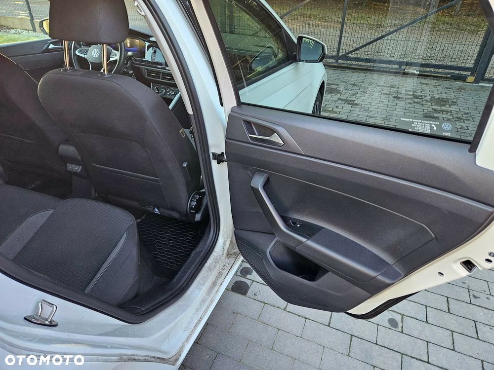 Volkswagen Polo 1.0 TSI Special Edition - 13